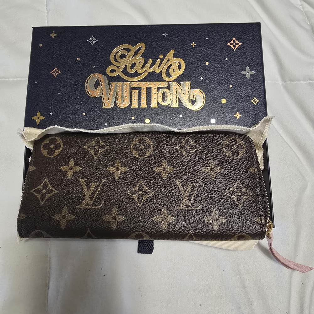 Louis Vuitton Brown Monogram Women's Bag